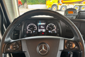 lastwagen_-_arocs_3251_-_mercedes_241324.jpg