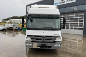 lastwagen_-_atego_1529_4x2_-_mercedes_241200.jpg