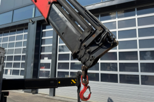 lastwagen_-_c480_6x2_palfinger_18002-4_-_renault_241053.jpg