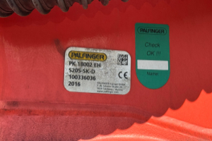lastwagen_-_c480_6x2_palfinger_18002-4_-_renault_241056.jpg