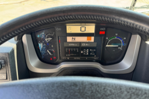 lastwagen_-_c480_6x2_palfinger_18002-4_-_renault_241063.jpg