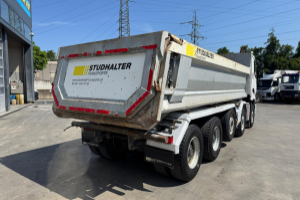 lastwagen_-_c520_10x4_kipper_-_renault_241097.jpg