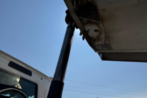 lastwagen_-_c520_10x4_kipper_-_renault_241104.jpg