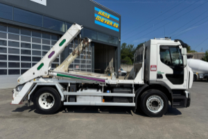 lastwagen_-_d18_320_ut_gigant_18t_-_renault_241069.jpg