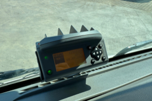 lastwagen_-_d18_320_ut_gigant_18t_-_renault_241077.jpg