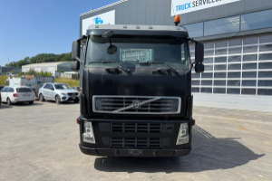 lastwagen_-_fh-460_6x2_pk16502-4_-_volvo_240174.jpg