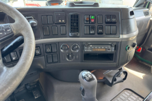 lastwagen_-_fh-460_6x2_pk16502-4_-_volvo_240187.jpg