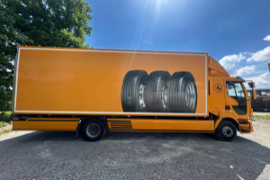lastwagen_-_fl_240_4x2__-_volvo_232564.jpg