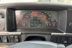 lastwagen_-_fm-400_4x2_bonfiglioli_15000-4_-_volvo_235002.jpg