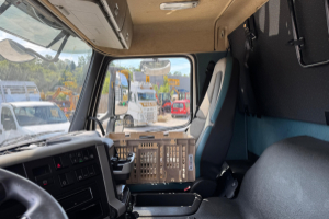 lastwagen_-_fm-410_4x2_carrier_supra_750_-_volvo_242389.jpg