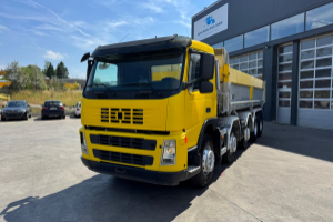 lastwagen_-_fm-480_10x4_kipper_-_volvo_241080.jpg