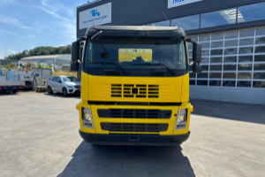 lastwagen_-_fm-480_10x4_kipper_-_volvo_241081.jpg