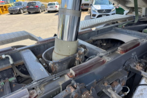 lastwagen_-_fm-480_10x4_kipper_-_volvo_241091.jpg