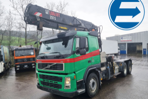 Trucks - VOLVO - FM-480 6x4 R Langholz mit Kran