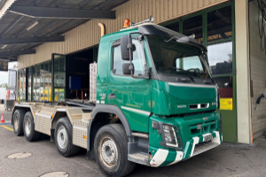 lastwagen_-_fmx-500____8x4r_-_volvo_242599.jpg