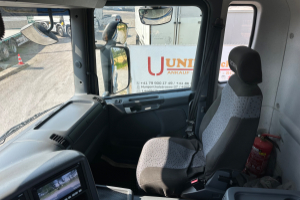 lastwagen_-_g450_8x4_notter_abroller_-_scania_240884.jpg