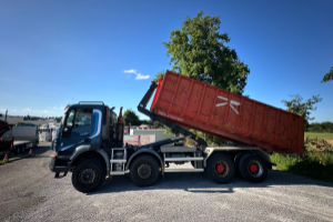 lastwagen_-_iveco_340t45_8x4_ut26t_-_iveco_242641.jpg