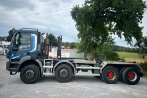 lastwagen_-_iveco_340t45_8x4_ut26t_-_iveco_242653.jpg