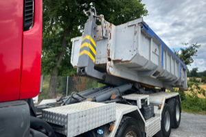 lastwagen_-_kerax_450_8x4_abroller__-_karrena_241358.jpg