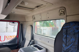 lastwagen_-_kerax_450_8x4_abroller__-_karrena_241361.jpg