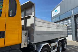 lastwagen_-_r480_8x4_3s_kipper_-_scania_242761.jpg