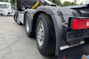 lastwagen_-_r580_8x2_nencki_hooklift_-_scania_242313.jpg