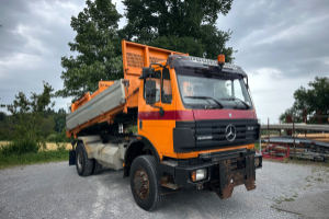 lastwagen_-_sk_1838__v8_4x4_winterdienst__-_mercedes_242666.jpg