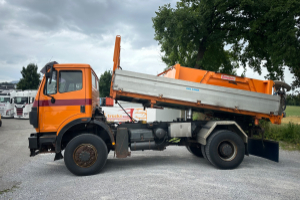 lastwagen_-_sk_1838__v8_4x4_winterdienst__-_mercedes_242671.jpg