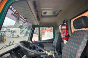 lastwagen_-_sk_1838__v8_4x4_winterdienst__-_mercedes_242674.jpg