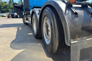 lastwagen_-_tgx_26_480_6x2_kompressor_-_man_240794.jpg
