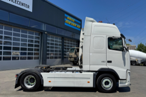sattelzugmaschine_-_fh-460_4x2_-_volvo_241144.jpg