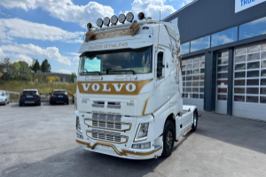 sattelzugmaschine_-_fh-460_4x2_-_volvo_242273.jpg