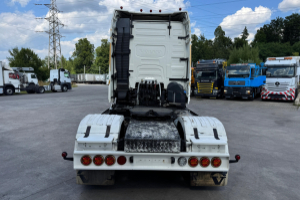 sattelzugmaschine_-_fh-460_4x2_-_volvo_242278.jpg