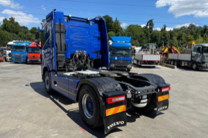 sattelzugmaschine_-_fh-540_4x4h__-_volvo_241813.jpg