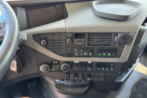 sattelzugmaschine_-_fh-540_4x4h__-_volvo_241824.jpg